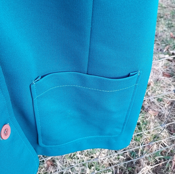 Last chance ~ Donating soon! 🙂 Vintage Women's vest - Picture 5 of 5